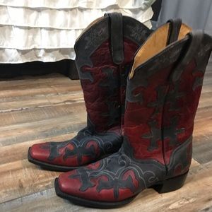 Women’s Cowboy Boots! My favorites!